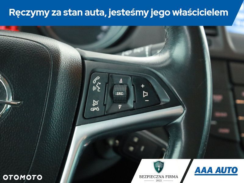 Opel Insignia - 17