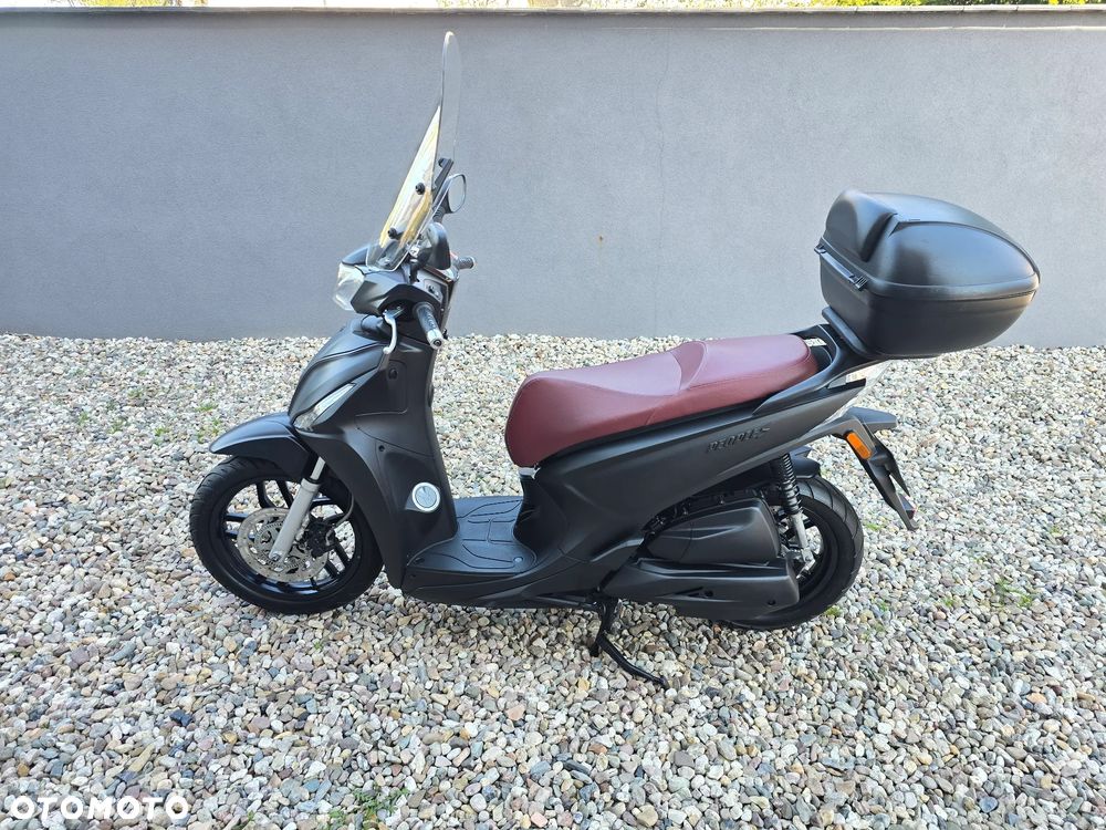 Kymco People - 3
