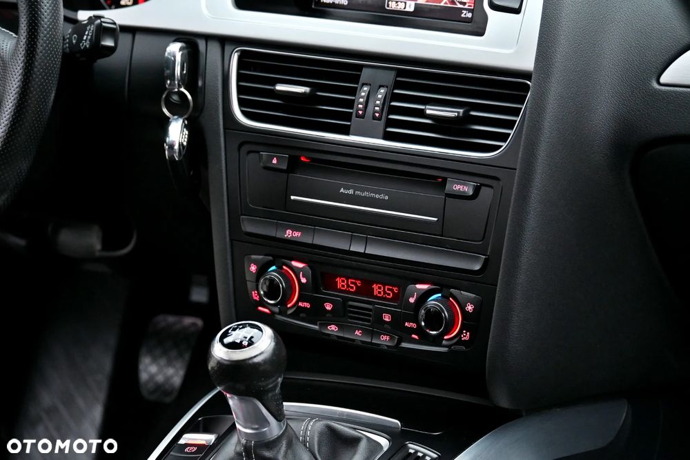 Audi A4 Avant 2.0 TDI DPF S line Sportpaket - 23