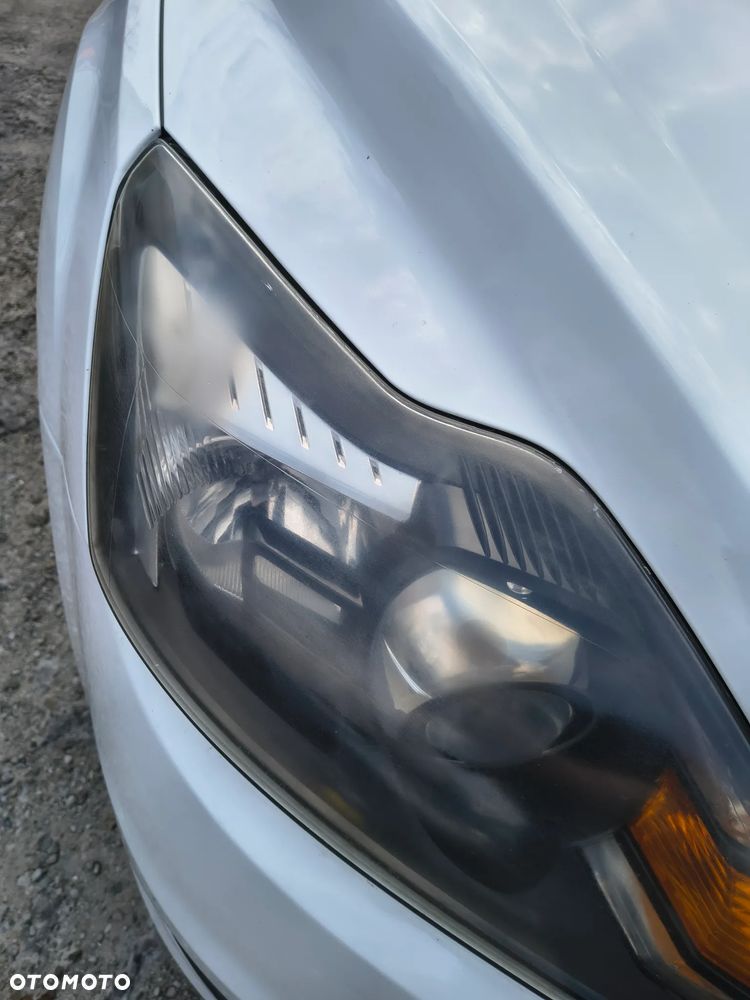 Ford Focus 1.6 16V Trend - 19