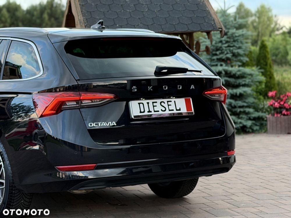 Skoda Octavia 2.0 TDI Sportline DSG - 6