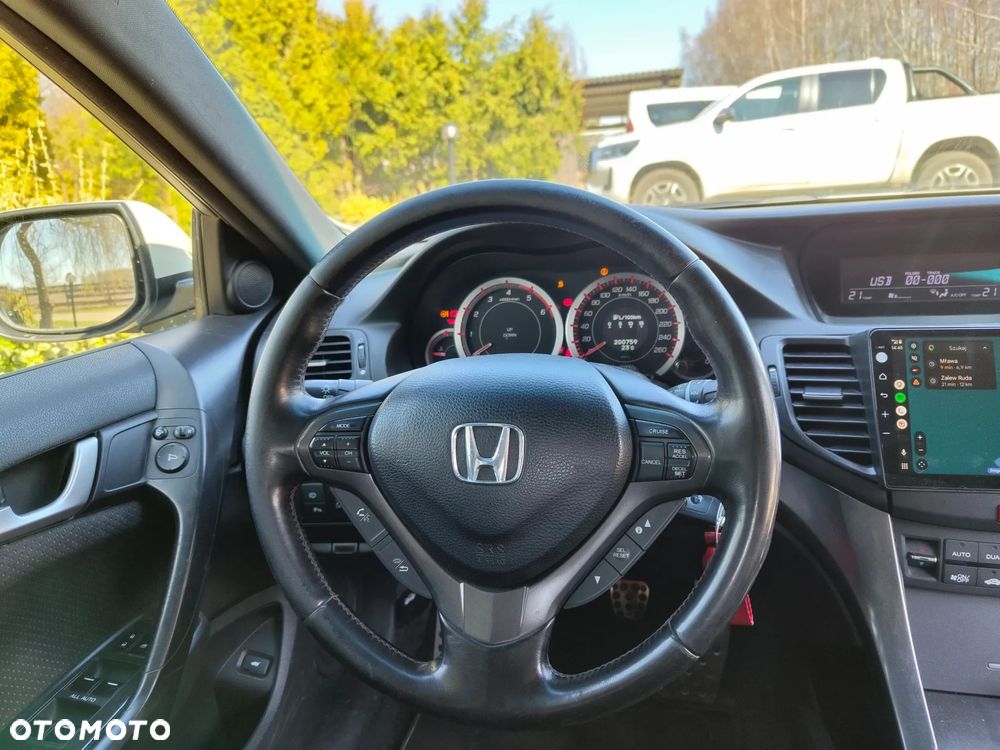 Honda Accord 2.2d Type-S - 11