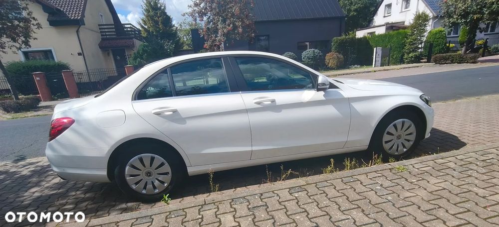 Mercedes-Benz Klasa C 160 9G-TRONIC - 9