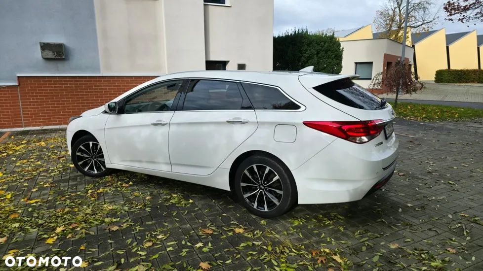 Hyundai i40 Kombi 1.7 CRDi Premium - 5