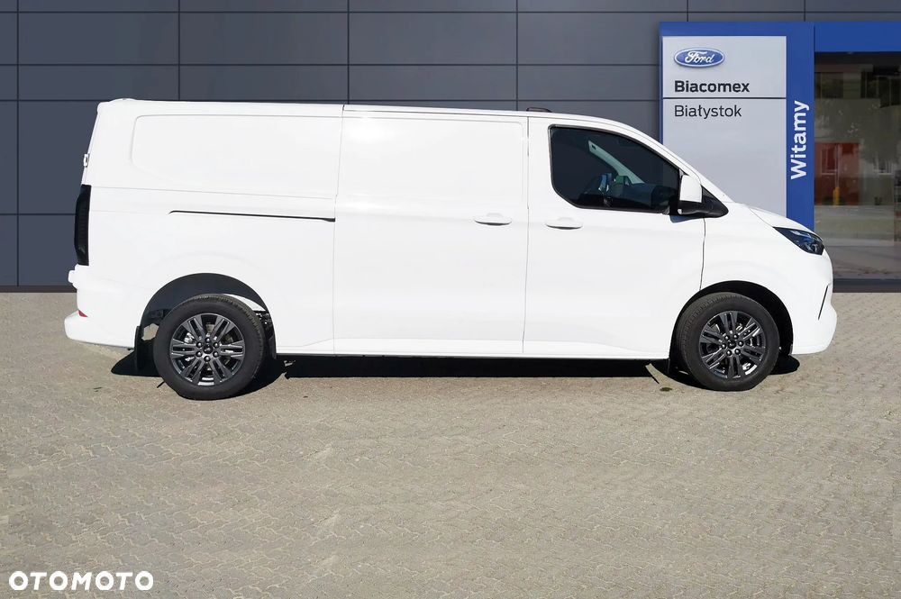 Ford TRANSIT CUSTOM - 8