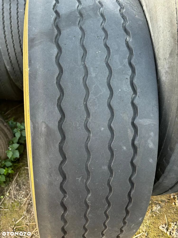 Opona ciężarowa Continental HSR2 - 295/80R22,5 - 1