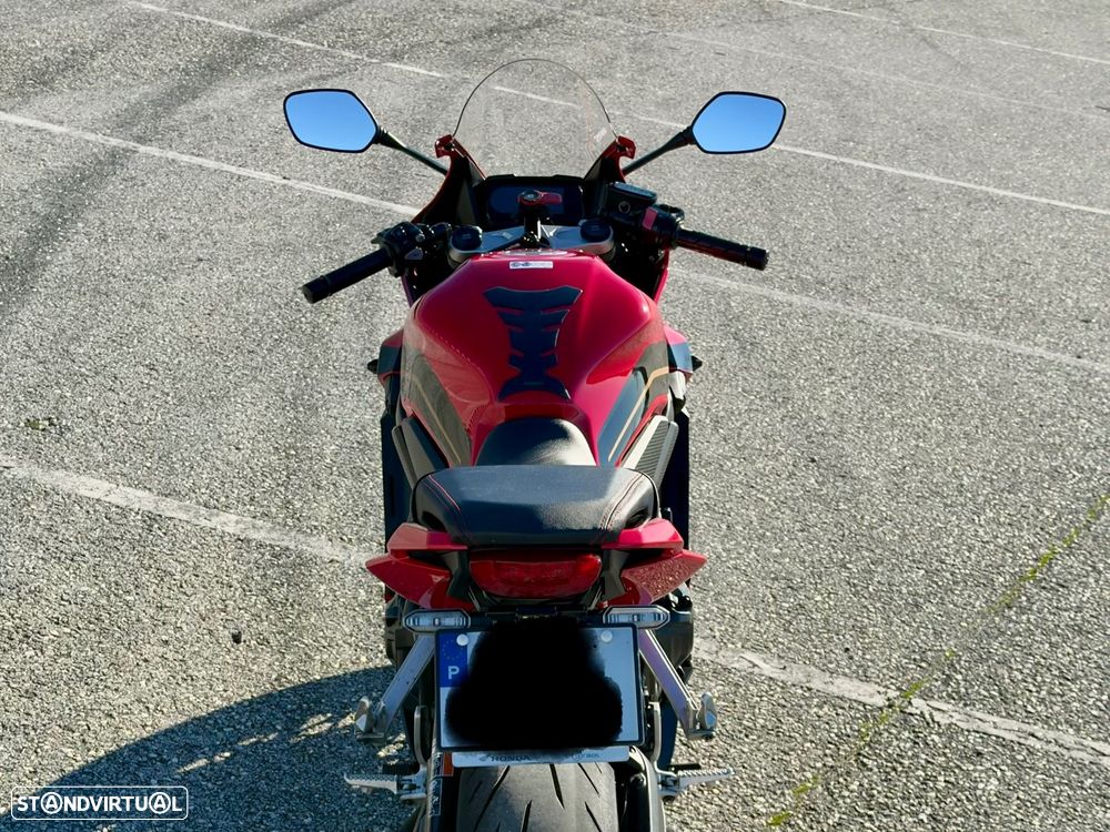 Honda CBR CBR650R - 6