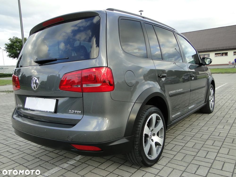 Volkswagen Touran 2.0 TDI DPF Cross - 30
