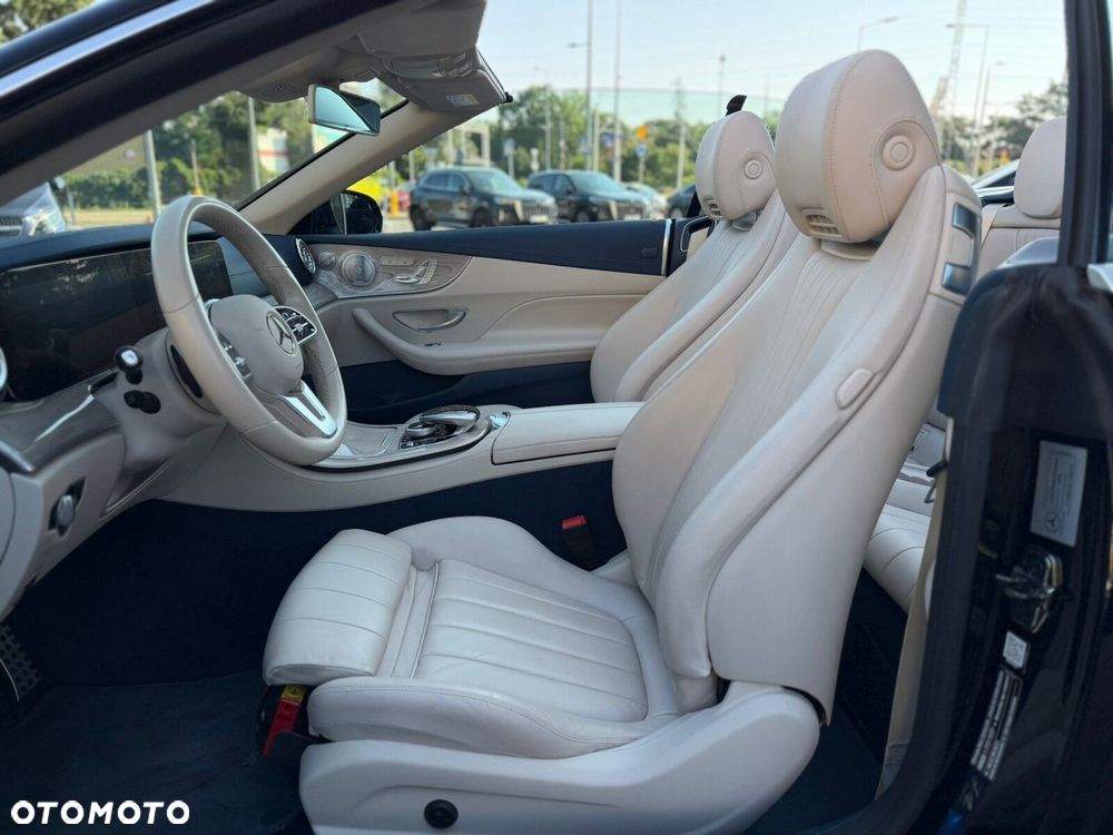 Mercedes-Benz Klasa E 300 AMG - 12
