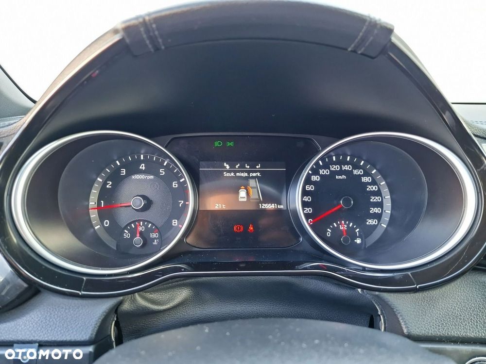 Kia Ceed 1.6 T-GDI GT - 22