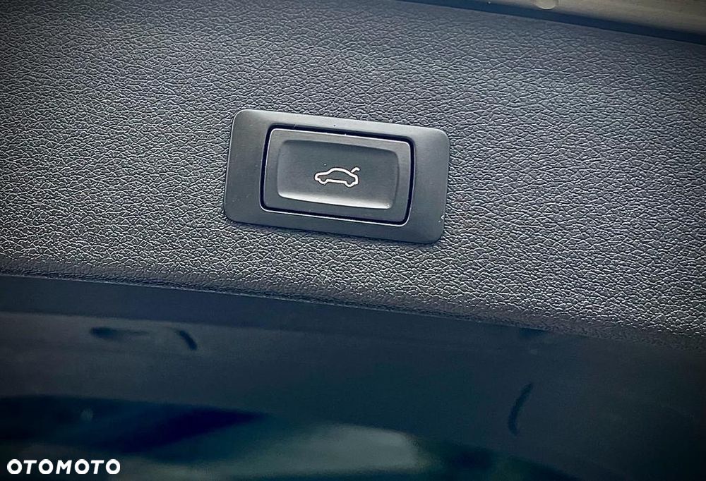 Audi A4 ver-2-0-tfsi-quattro-s-tronic-sport - 16