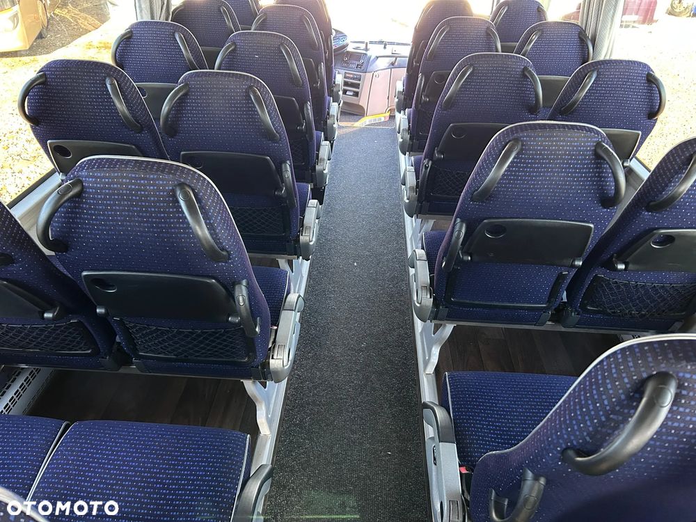 Neoplan Jetliner - 27
