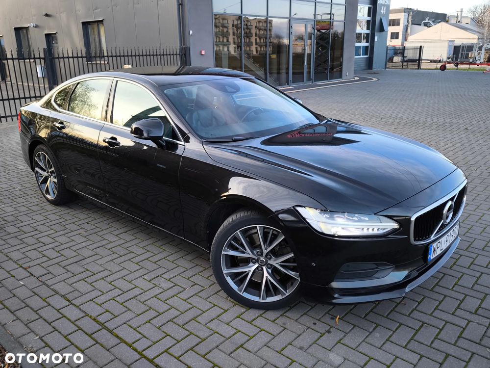 Volvo S90 T6 AWD Geartronic Momentum - 2