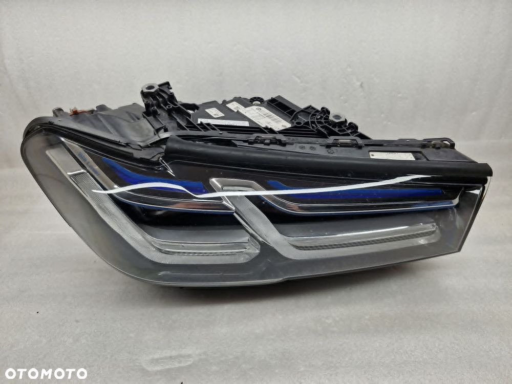 BMW 5 G30 G31 LIFT M5 F90 LASER LAMPA PRAWA PRZÓD 5A388D6-04 - 5