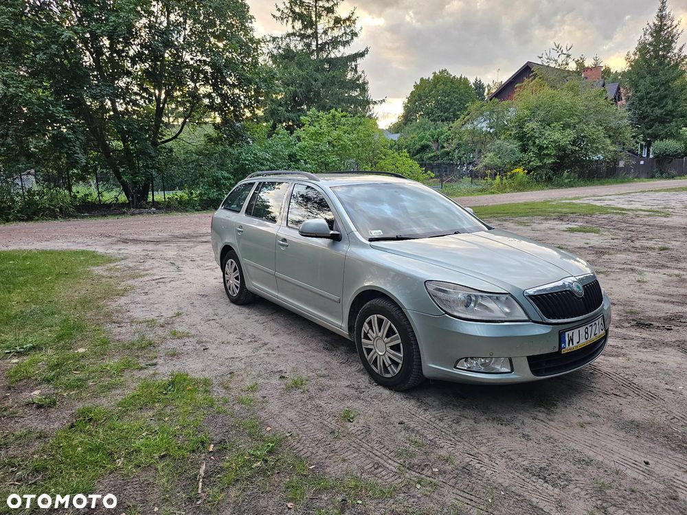 Skoda Octavia 2010 photo 5