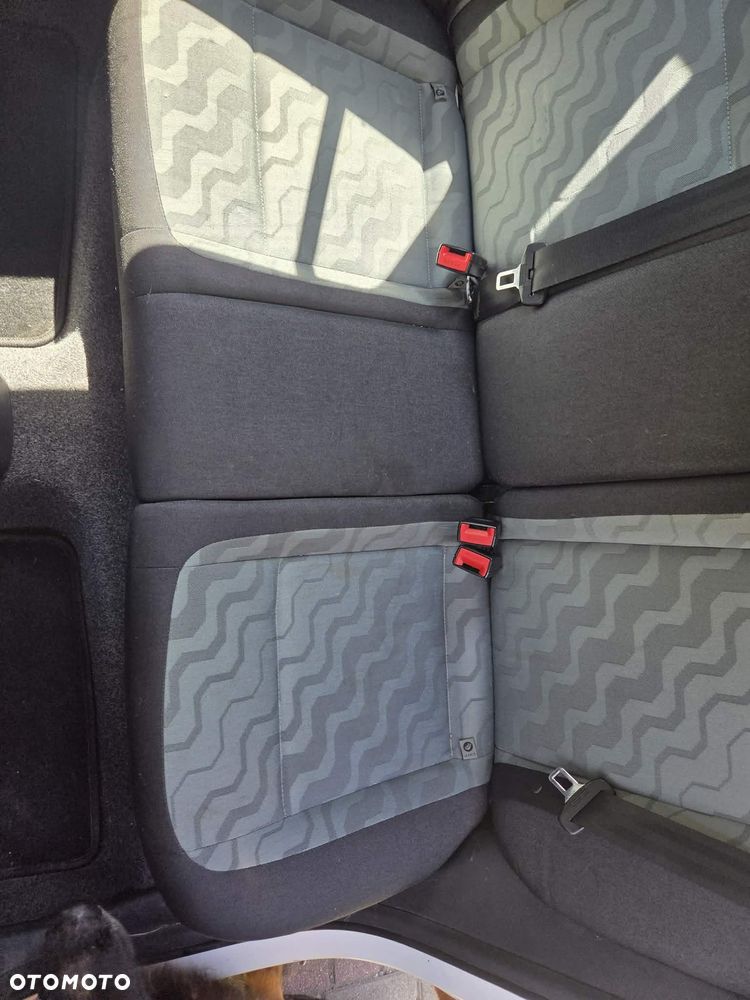 Skoda Fabia 1.2 HTP Classic + - 6