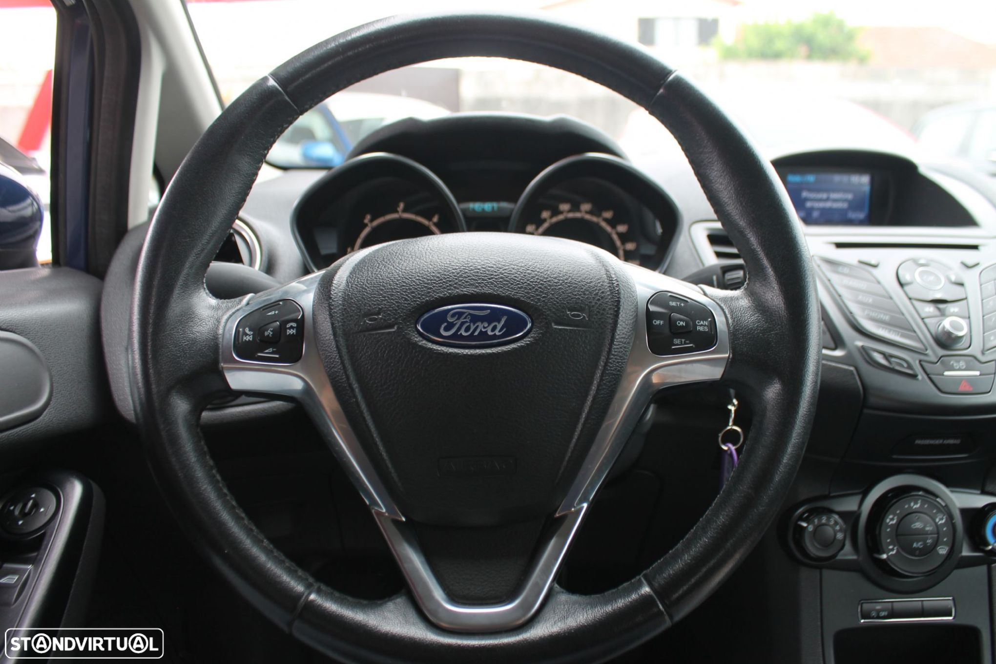 Ford Fiesta 1.5 TDCi Titanium - 6