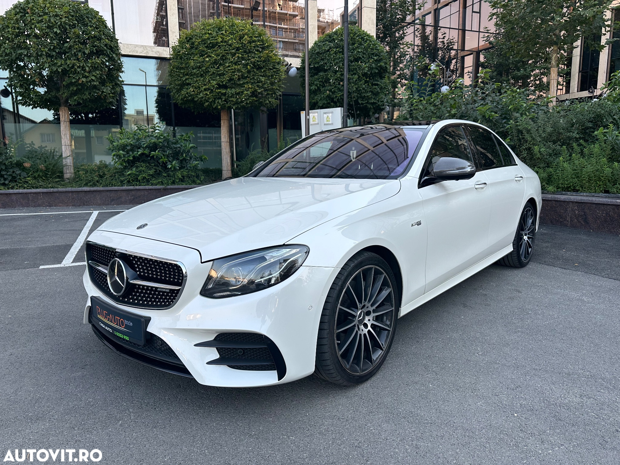 Mercedes-Benz E 43 AMG 4MATIC Aut. - 8
