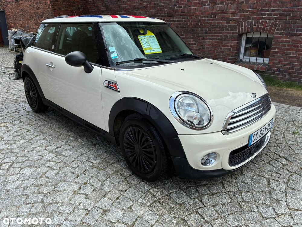 MINI ONE D - 3