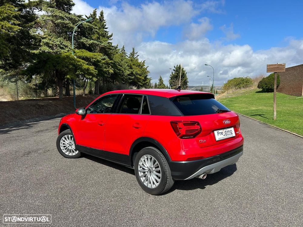 Audi Q2 30 TFSI Design S tronic - 6
