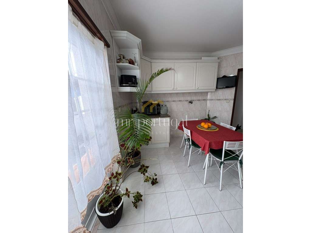 Excelente Apartamento T3 no Centro de Mafra com Parqueamento e Arre... - Grande imagem: 3/24
