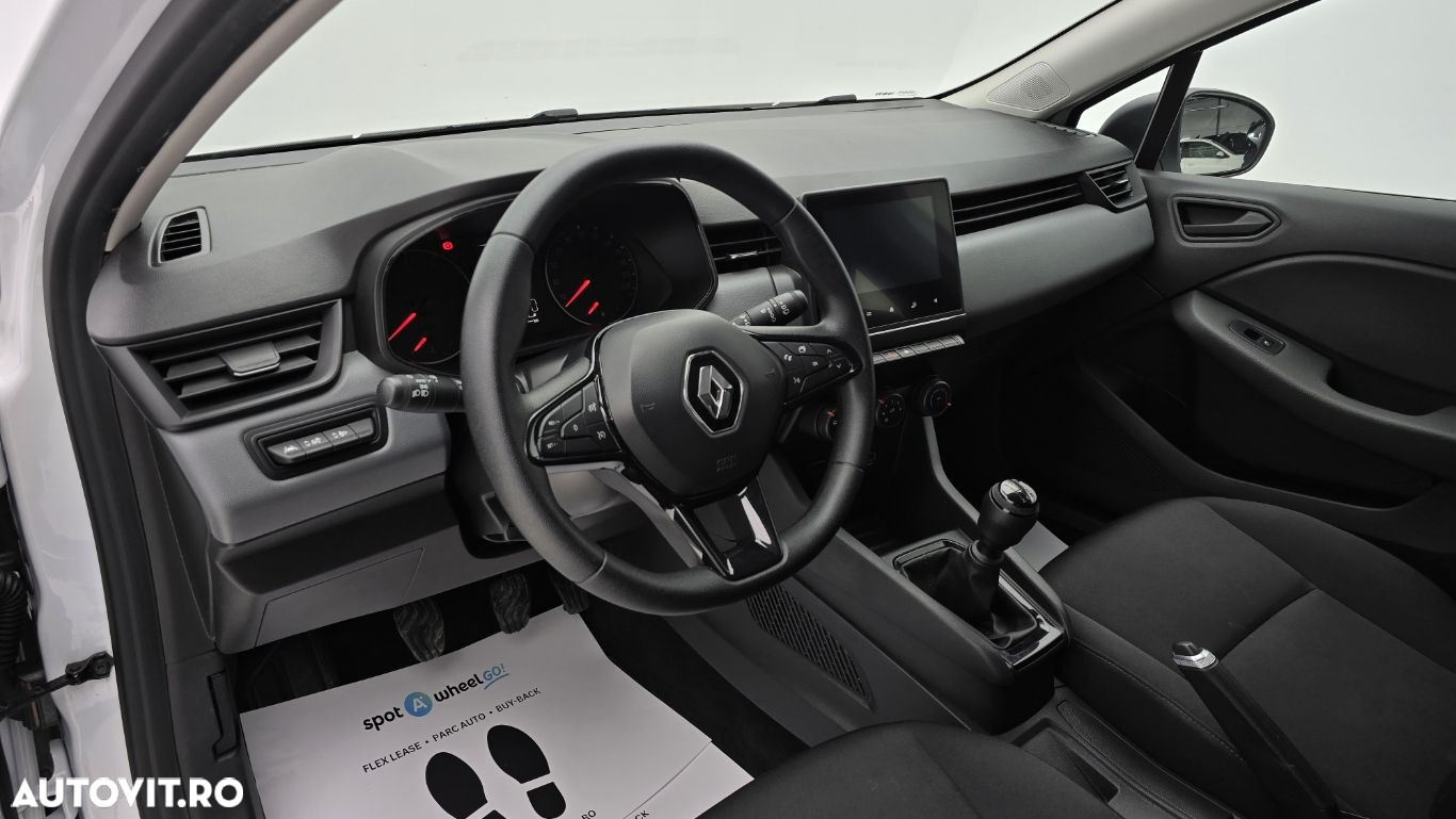 Renault Clio - 13