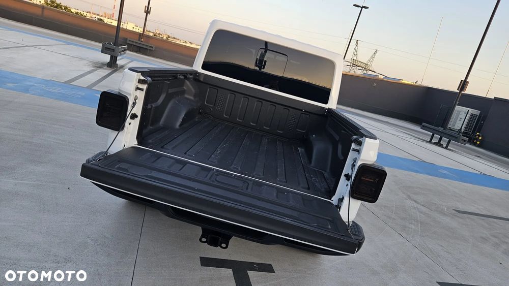 Jeep Gladiator - 8