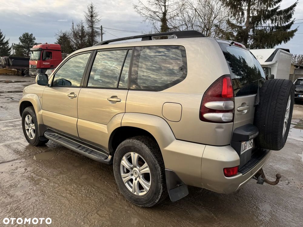 Toyota Land Cruiser 4.0 Luna Voyage - 3