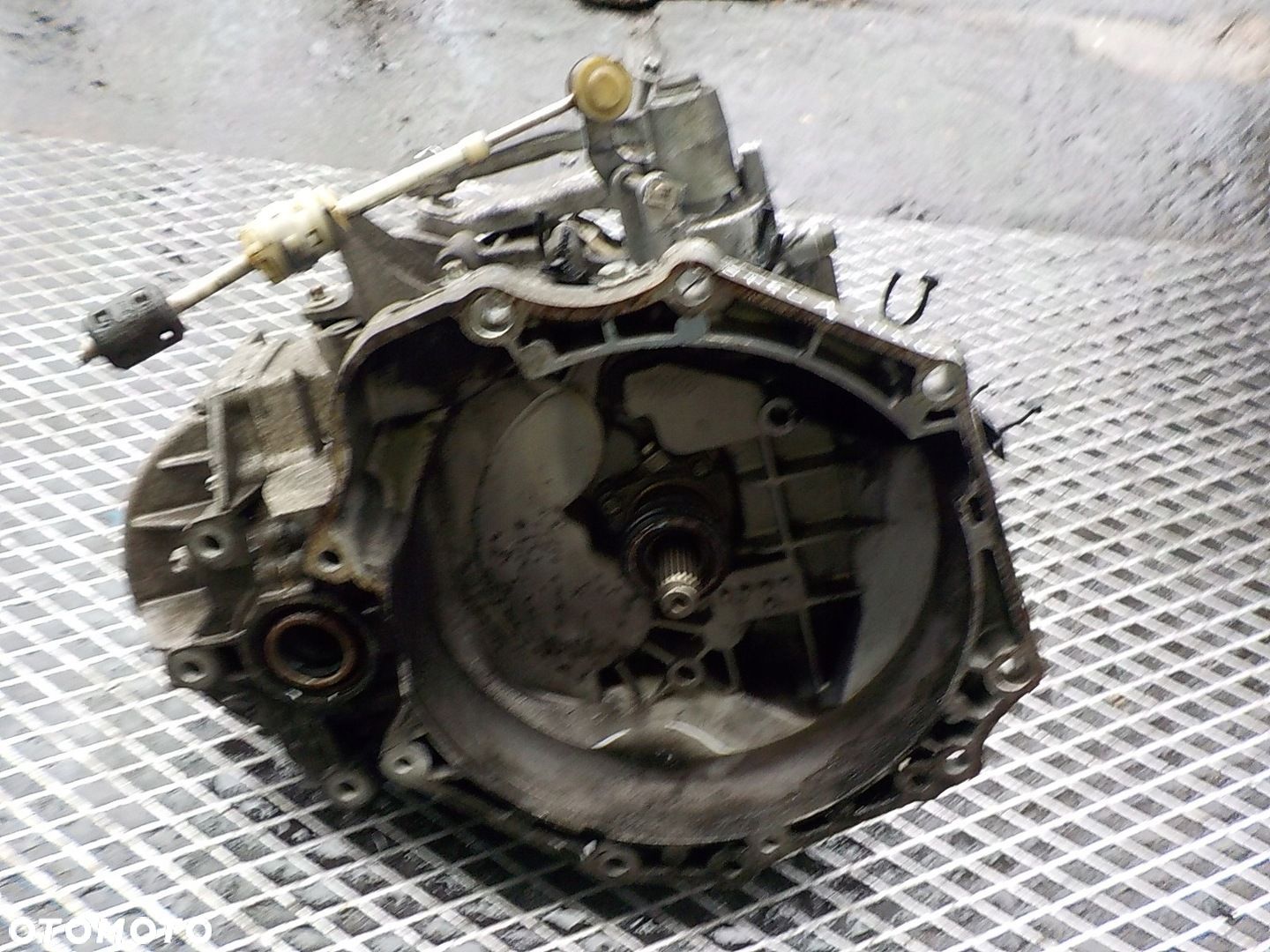 OPEL INSIGNIA SKRZYNIA BIEGÓW M32 1.8 16V 140 KM - 1