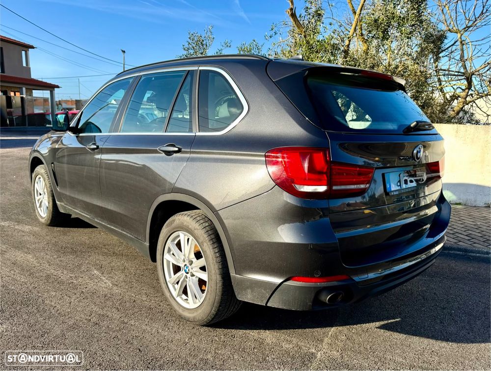 BMW X5 25 d sDrive Comfort 7L - 4
