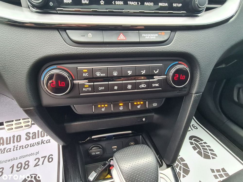Kia Ceed 1.6 T-GDI GT DCT - 17