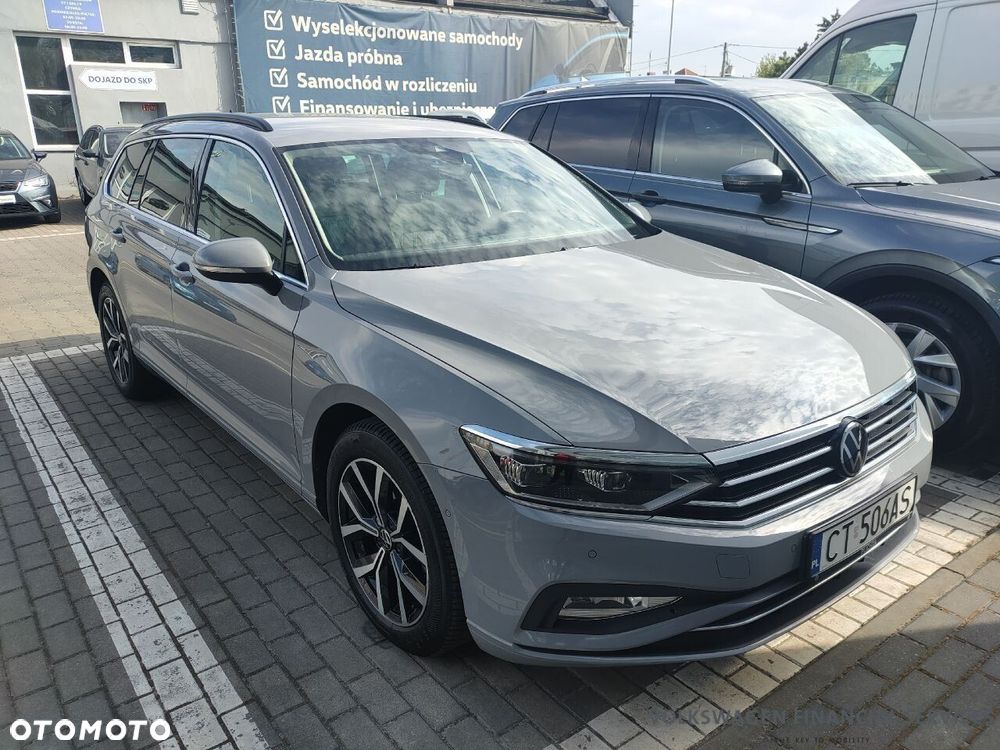 Volkswagen Passat - 4