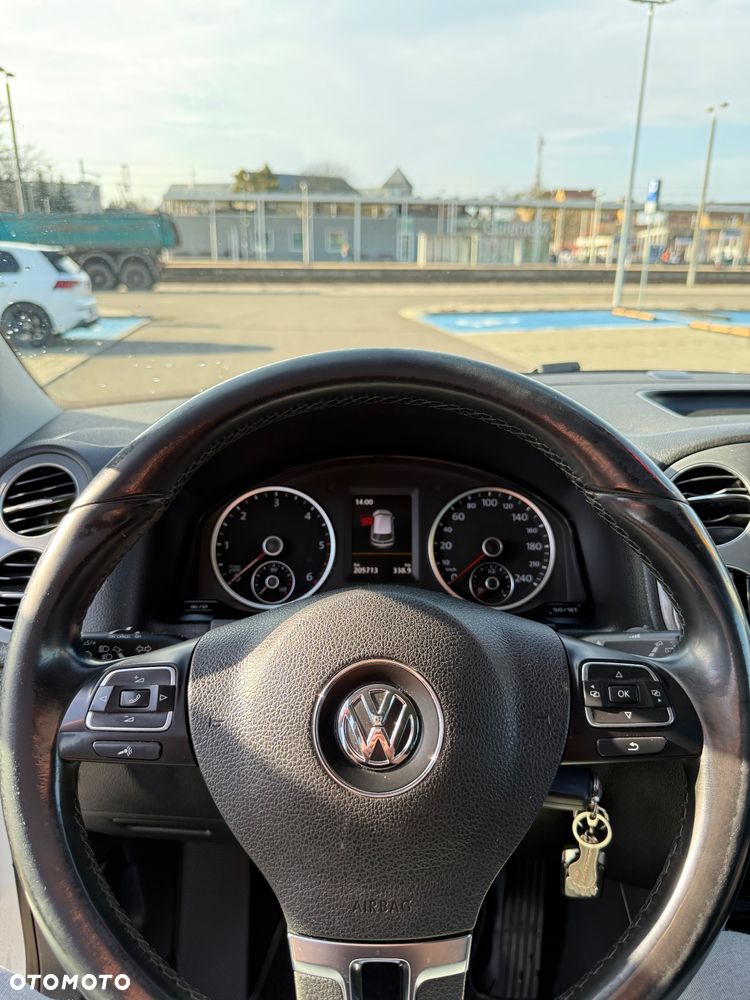 Volkswagen Tiguan 2.0 TDI 4Mot Sport&Style - 9