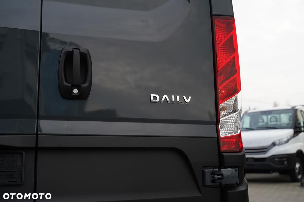 Iveco Daily - 28