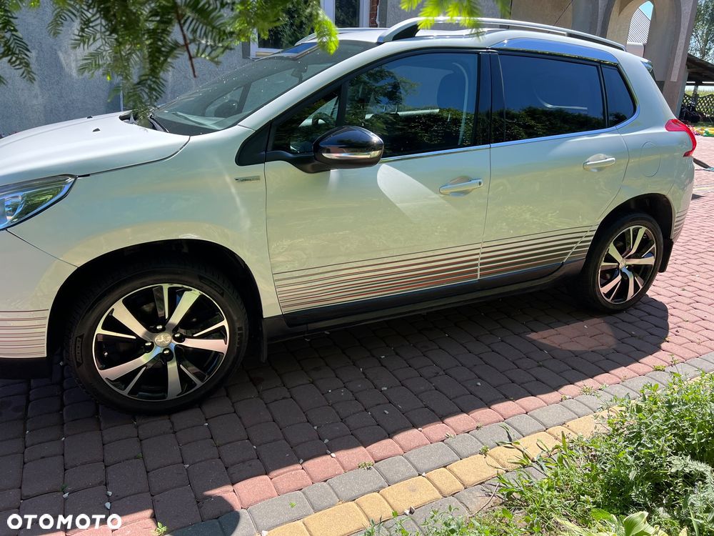 Peugeot 2008 - 4