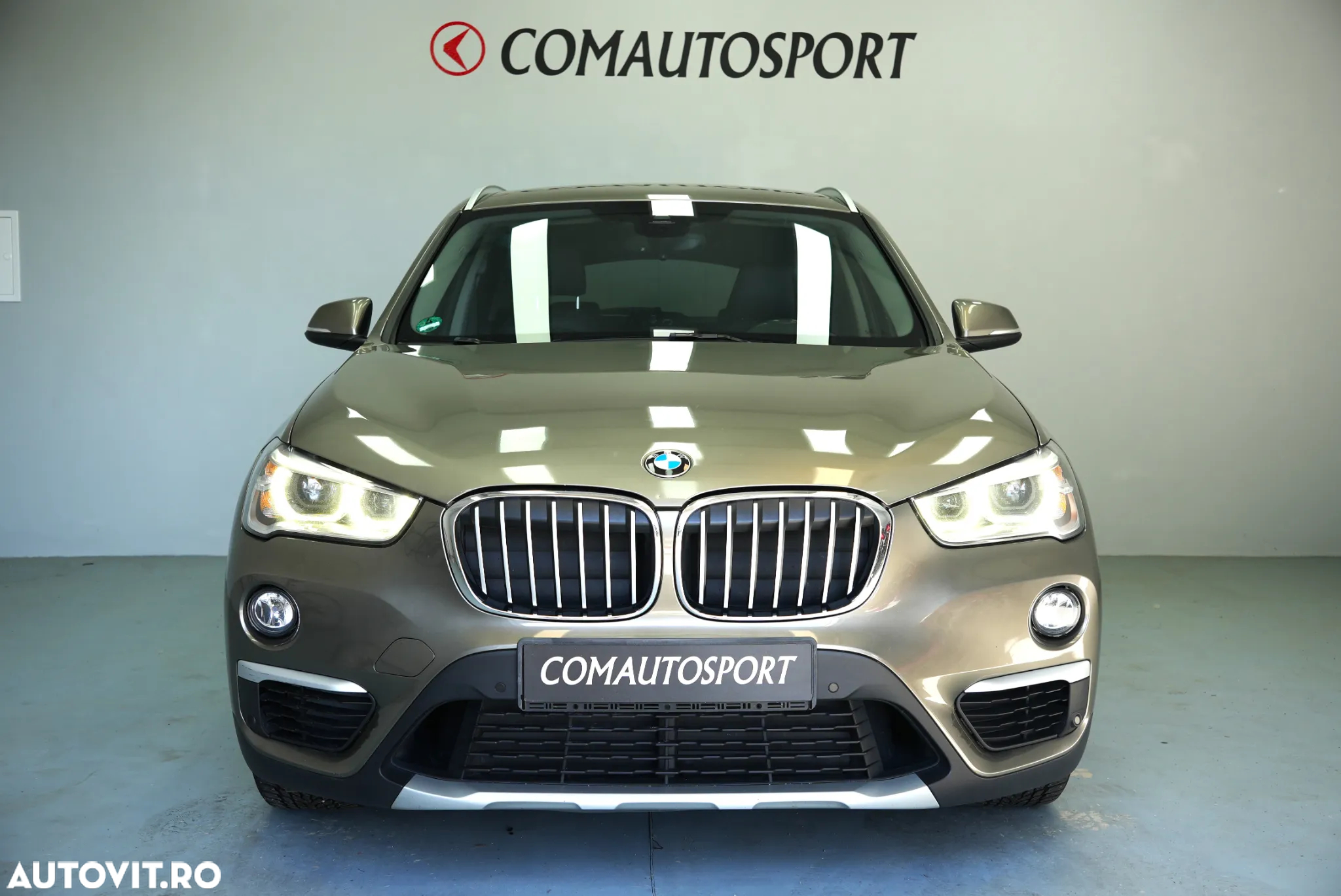 BMW X1 xDrive25d AT Sport Line - 2