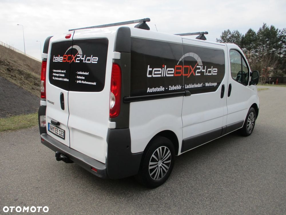 Renault TRAFIC - 4