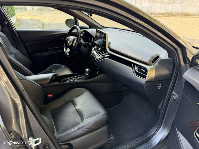 Toyota C-HR 1.8 HSD Exclusive+P.Luxury - 21
