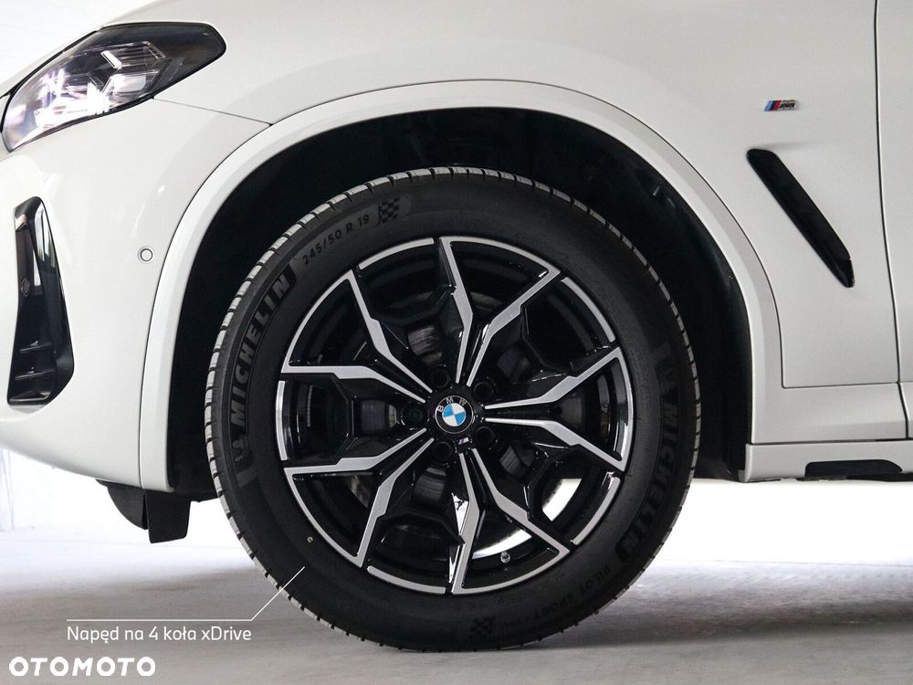 BMW X4 - 11