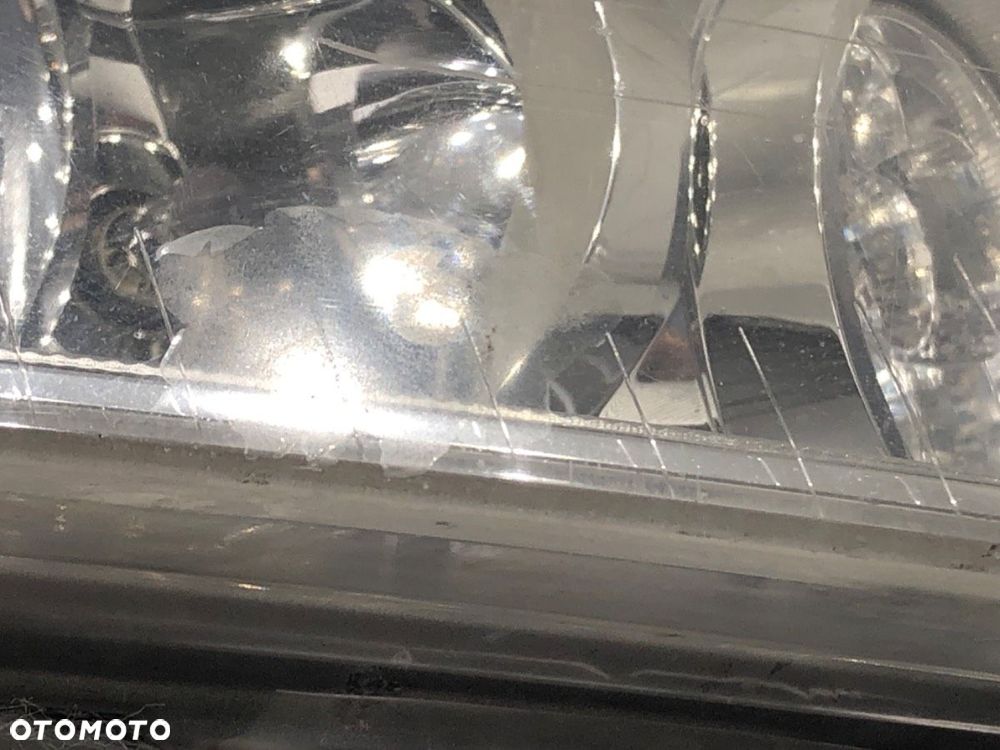 REFLEKTOR PRAWY PRZÓD XENON  AUDI A8 D3 (4E2, 4E8) 2002 - 2010 4.0 TDI quattro 202 kW [275 KM] olej - 3