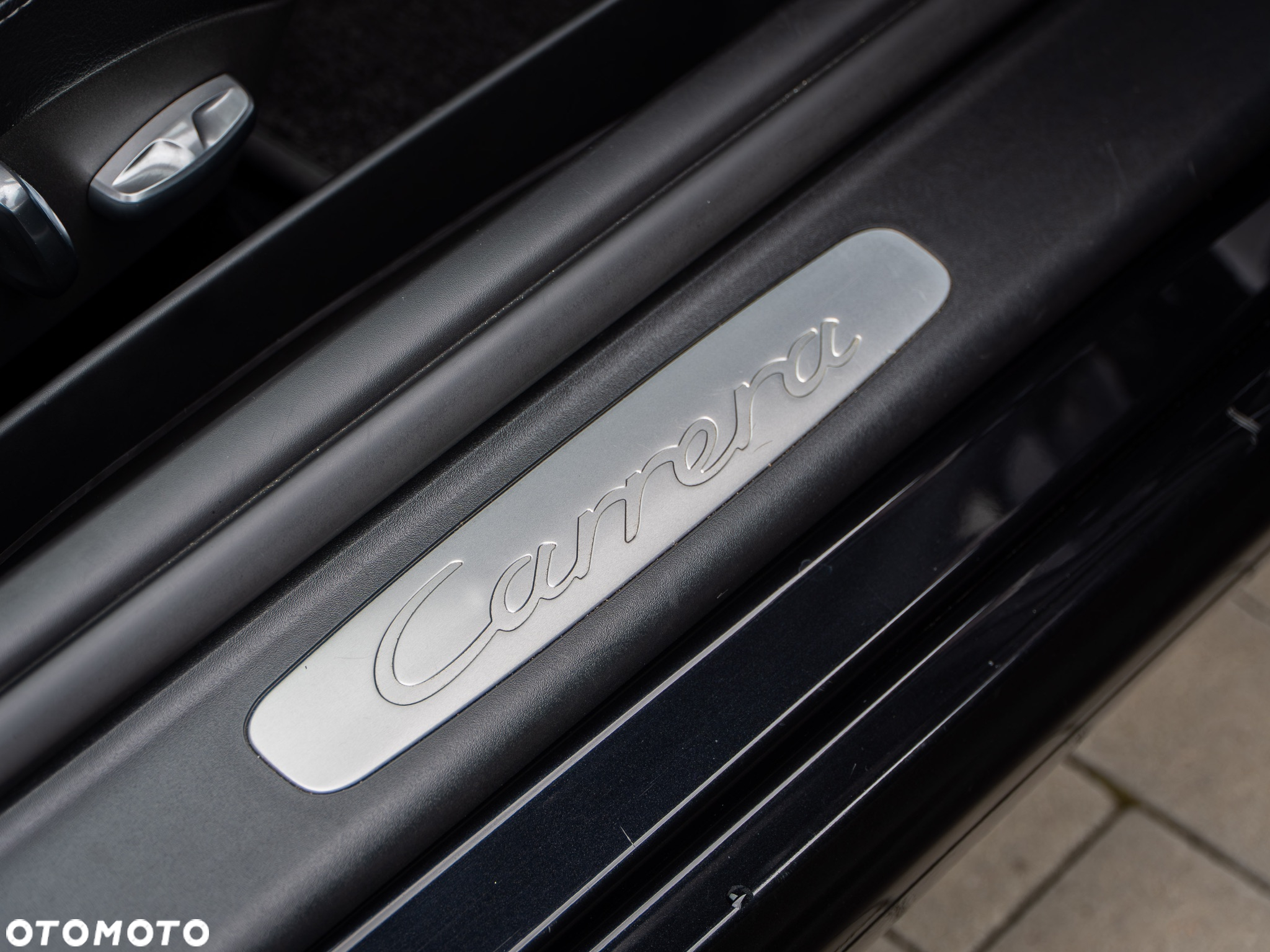 Porsche 911 Carrera Tiptronic S - 17