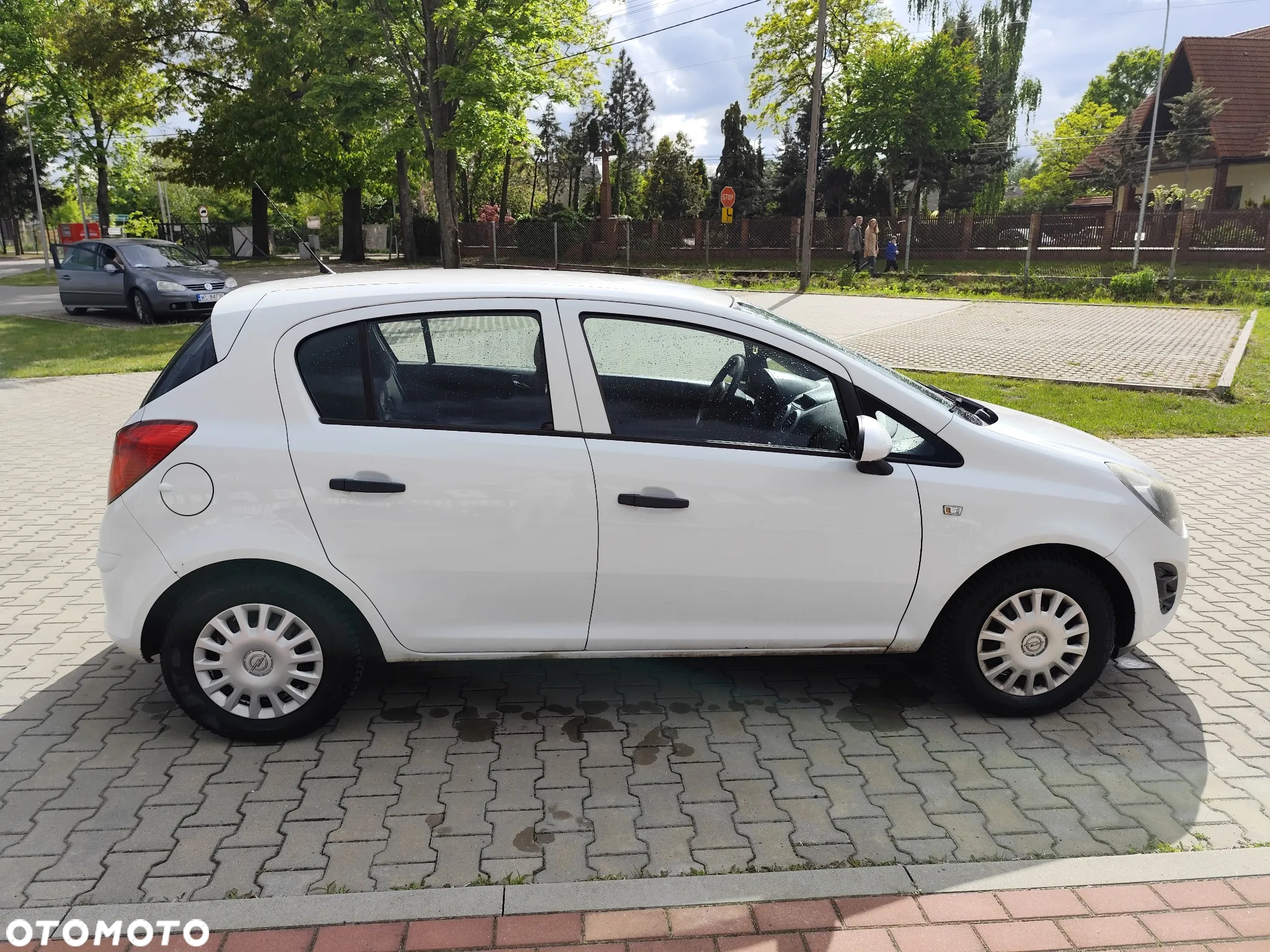 Opel Corsa 1.2 16V Enjoy - 12