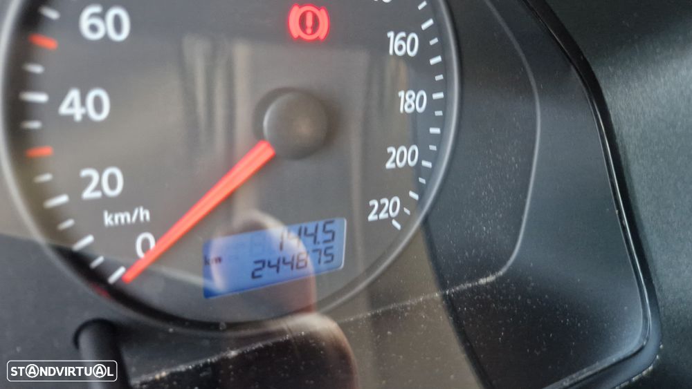 VW Transporter 1.9 TDi 105 L. Extra AC - 23