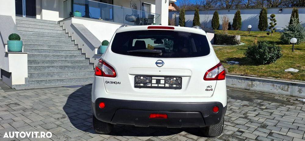 Nissan Qashqai - 15