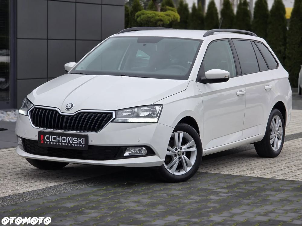 Skoda Fabia 1.0 TSI Ambition Plus - 1