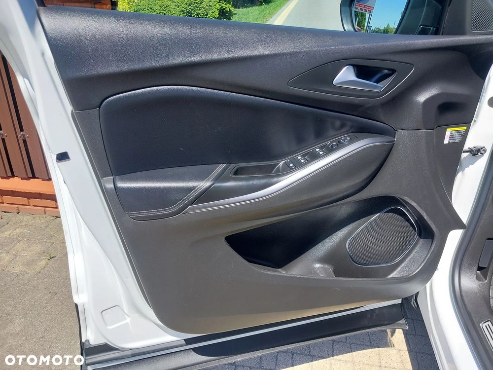 Opel Grandland X - 12