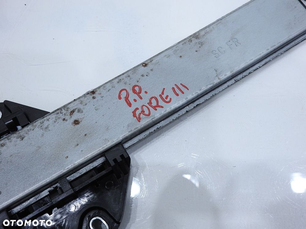 MECHANIZM PODNOŚNIK SZYBY PRAWY PRZÓD FORESTER III - 3