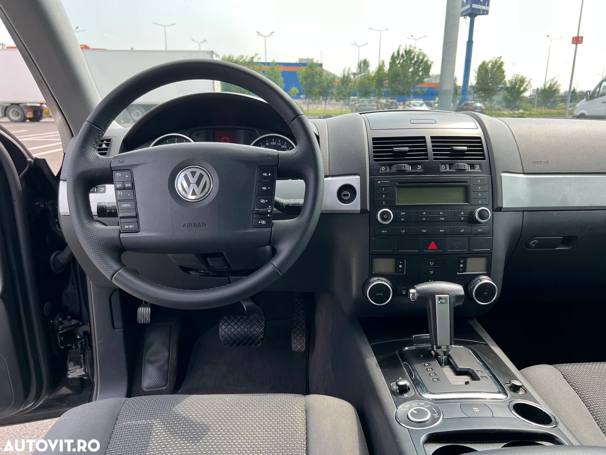 Volkswagen Touareg - 20