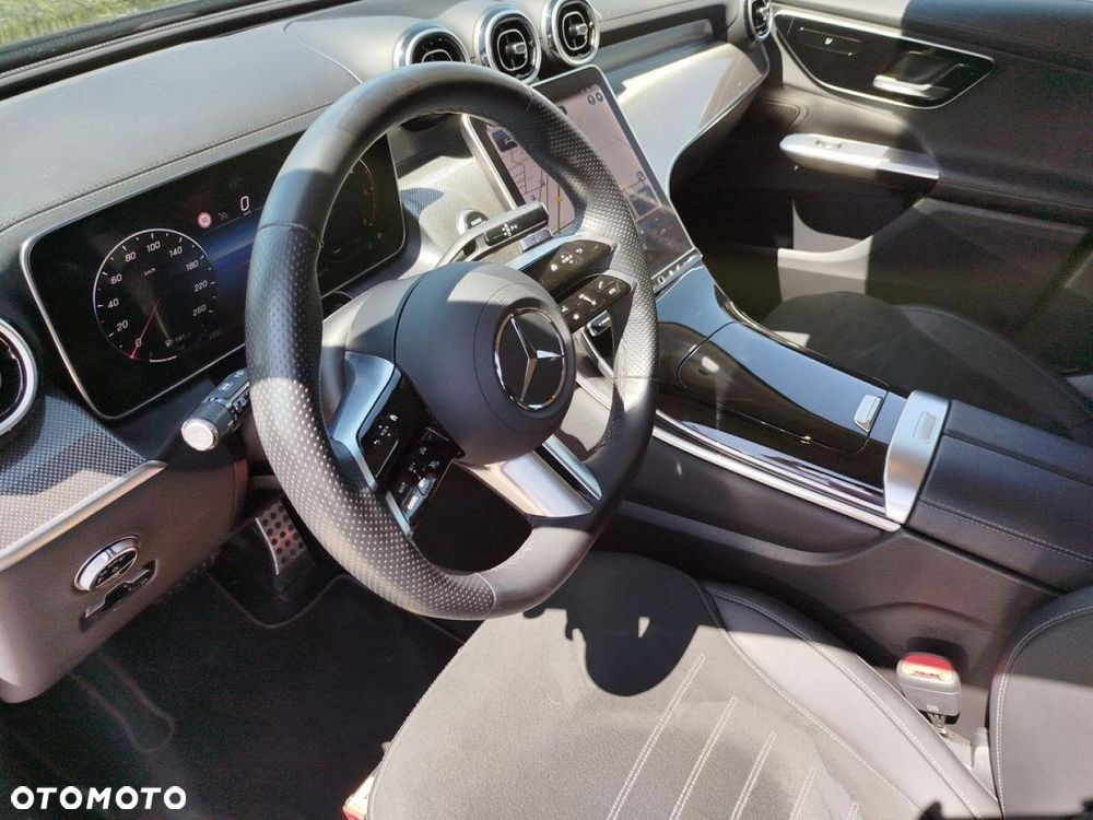 Mercedes-Benz GLC - 11