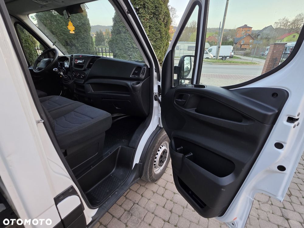 Iveco Daily 35s-12 Skrzynia 4.20 M ! Klima ! Bez Korozji ! Z Włoch  ! - 21